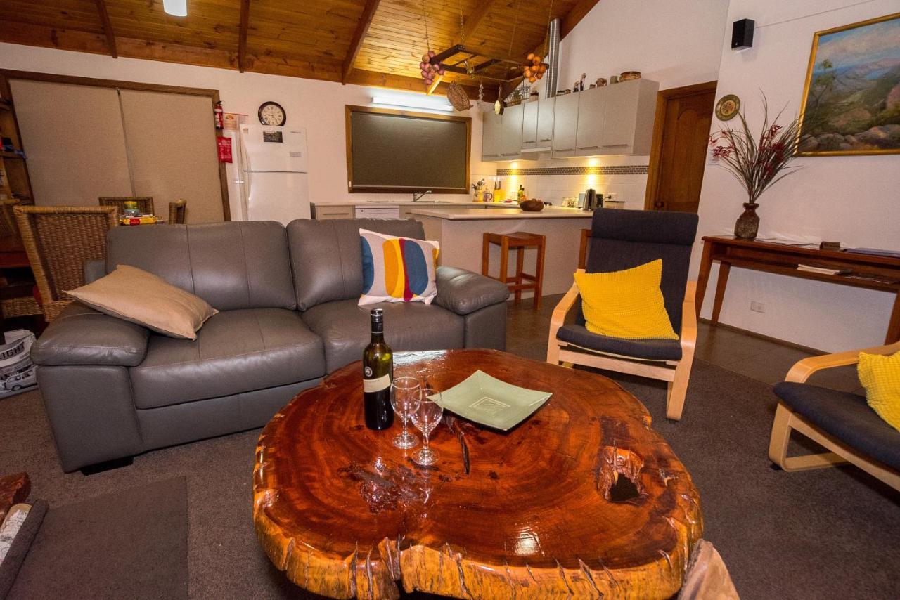 Ellimata Holiday Cottage Холс Гап Екстериор снимка